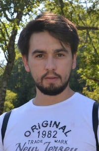 <strong>Akın Y.</strong>